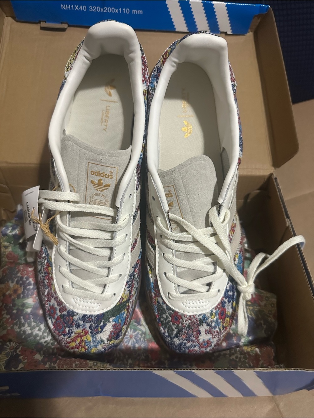 Liberty London Adidas Gazelle Floral Embroidery (USA Mens 9,Womens 10) JP5309 - Picture 9 of 12
